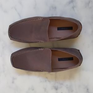 NWOT. Men's Leather Loafers shoes.